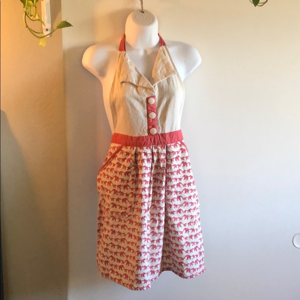 Elephant apron-with pockets